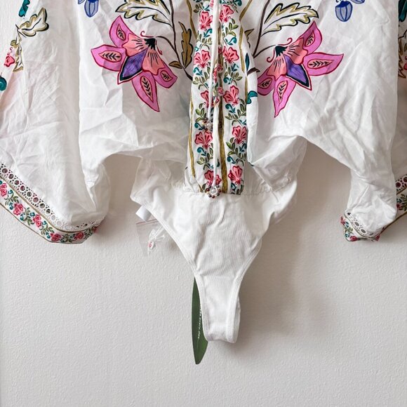 FARM Rio Off-White Insects Floral Bodysuit - Picture 9 of 11